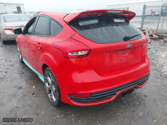 2015 Ford Focus ST with VIN 1FADP3L93FL224661, listed as a IAAI auction lot 41169980 with 113,283 mi miles. Bid and sale history available at carsss.com. Image 3.