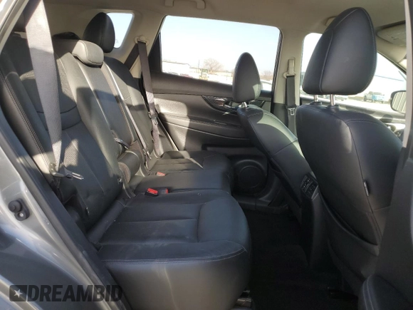 2017 Nissan Rogue SL with VIN JN8AT2MT9HW142338, listed as a Copart auction lot 48229035 with 62,068 mi miles and Salvage Title. Bid and sale history available at DreamBid. Image 11.