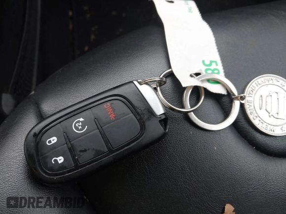 2021 Jeep Cherokee Altitude с VIN 1C4PJMLB7MD117394, выставлен на аукционе IAAI как лот 42330963 с пробегом 60 230 миль миль и . История ставок и продаж доступна на DreamBid. Изображение 11.