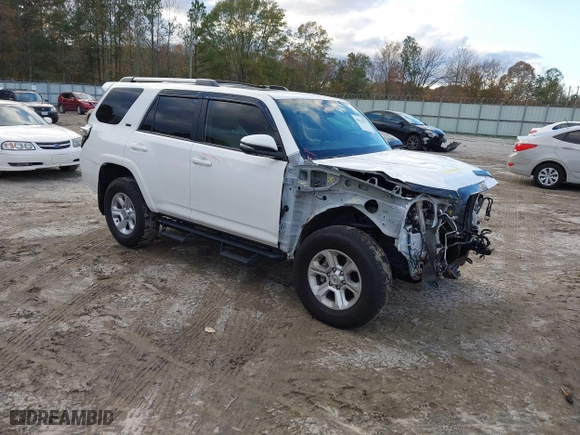 2022 Toyota 4Runner SR5 Premium with VIN JTENU5JR9N6042526, listed as a IAAI auction lot 40919872 with 37,404 mi miles. Bid and sale history available at carsss.com. Image 1.