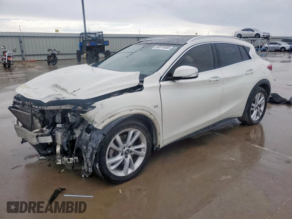 2018 Infiniti QX30 Premium with VIN SJKCH5CP2JA056283, listed as a Copart auction lot 60574585 with 102,573 mi miles and Salvage title. Bid and sale history available at DreamBid. Image 1.