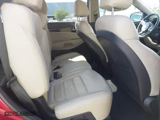 2017 Kia Sorento LX V6 with VIN 5XYPG4A57HG311913, listed as a IAAI auction lot 41764716 with 78,224 mi miles. Bid and sale history available at carsss.com. Image 8.