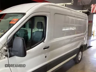 2016 Ford Transit Cargo z VIN 1FTYR2CM4GKA51969, wystawiony jako IAAI lot #42470428 z przebiegiem 187 407 mil mil oraz . Historia ofert i sprzedaży dostępna na DreamBid. Obrazek 1.