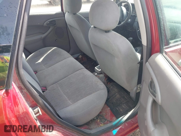 2001 Ford Focus LX with VIN 1FAFP33P41W175131, listed as a IAAI auction lot 41720865 with 151,280 mi miles and . Bid and sale history available at carsss.com. Image 8.