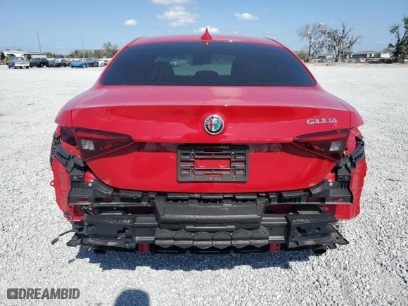 2017 Alfa Romeo Giulia Ti with VIN ZARFAECN0H7554532, listed as a Copart auction lot 43578435 with 35,770 mi miles and Salvage Title. Bid and sale history available at carsss.com. Image 6.