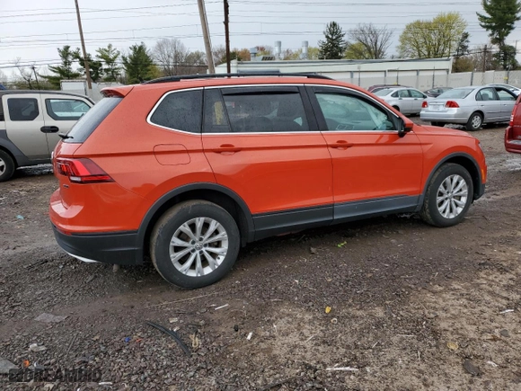 2019 Volkswagen Tiguan SE with VIN 3VV2B7AX8KM152231, listed as a Copart auction lot 52824585 with 43,410 mi miles and Salvage Title. Bid and sale history available at carsss.com. Image 3.