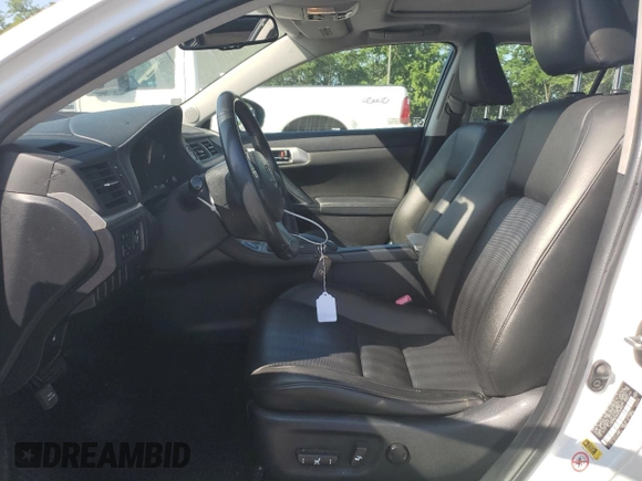 2011 Lexus CT 200h с VIN JTHKD5BH4B2005530, выставлен на аукционе Copart как лот 59148445 с пробегом 184 044 миль миль и Списание • Salvage title. История ставок и продаж доступна на DreamBid. Изображение 7.