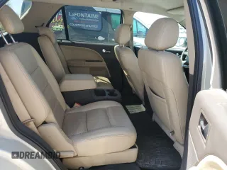2008 Ford Taurus X Limited z VIN 1FMDK06W58GA00078, wystawiony jako Copart lot #52862145 z przebiegiem 163 203 mil mil oraz Czysty tytuł • Clean title. Historia ofert i sprzedaży dostępna na DreamBid. Obrazek 11.