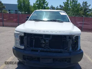 2017 Ford F-250 XL с VIN 1FDBF2A69HEC86673, выставлен на аукционе IAAI как лот 42511398 с пробегом 80 283 миль миль и . История ставок и продаж доступна на DreamBid. Изображение 13.
