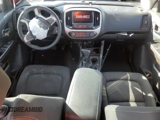 2020 GMC Canyon 2WD SLE with VIN 1GTG5CEN8L1121170, listed as a Copart auction lot 87121844 with 0 mi miles and Salvage Title. Bid and sale history available at carsss.com. Image 8.