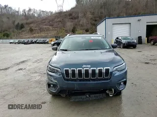 2019 Jeep Cherokee Latitude Plus with VIN 1C4PJMLB9KD442027, listed as a Copart auction lot 45796005 with 85,860 mi miles and Salvage Title. Bid and sale history available at DreamBid. Image 11.