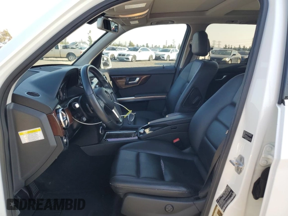 2013 Mercedes-Benz GLK 250 with VIN WDCGG0EB6DG095465, listed as a Copart auction lot 43250465 with 139,399 mi miles and Salvage Title. Bid and sale history available at DreamBid. Image 7.