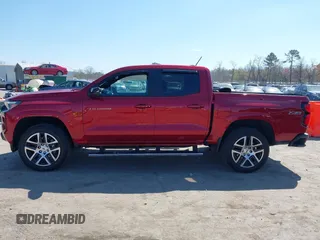 2024 Chevrolet Colorado 4WD Z71 with VIN 1GCPTDEKXR1132844, listed as a IAAI auction lot 41902583 with 11,293 mi miles. Bid and sale history available at carsss.com. Image 14.