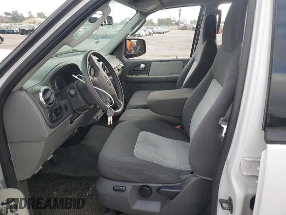 2006 Ford Expedition XLS with VIN 1FMPU13576LA09989, listed as a Copart auction lot 71242804 with 121,032 mi miles and Salvage Title. Bid and sale history available at carsss.com. Image 7.
