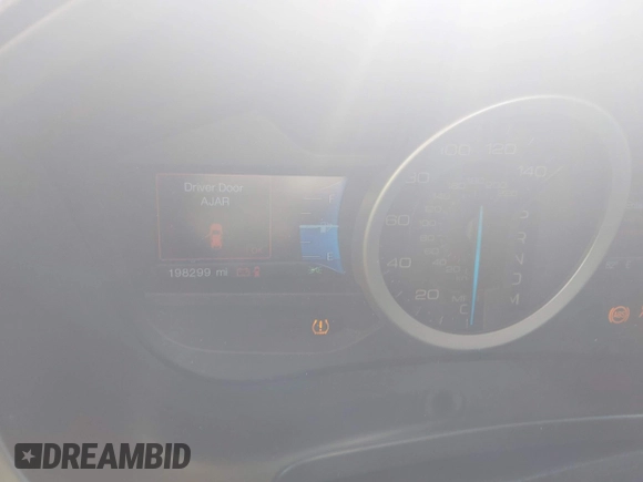 2014 Ford Explorer XLT with VIN 1FM5K7D89EGC22670, listed as a IAAI auction lot 42346138 with 198,299 mi miles and . Bid and sale history available at DreamBid. Image 7.