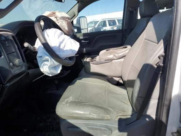 2017 Chevrolet Silverado 3500HD Work Truck with VIN 1GB4KYCY2HF211287, listed as a Copart auction lot 73021724 with 91,803 mi miles and Salvage Title. Bid and sale history available at carsss.com. Image 7.