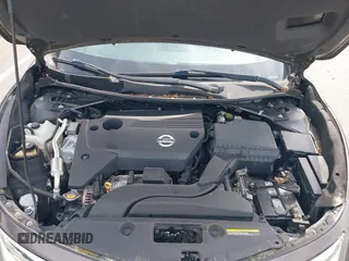2014 Nissan Altima SV with VIN 1N4AL3APXEC134101, listed as a IAAI auction lot 42102731 with 178,791 mi miles and . Bid and sale history available at DreamBid. Image 10.
