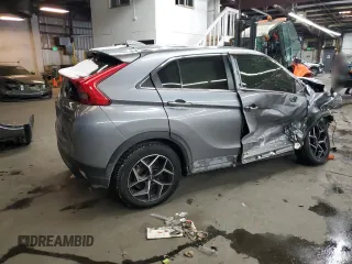 2019 Mitsubishi Eclipse Cross LE z VIN JA4AT4AA3KZ018267, wystawiony jako Copart lot #45226905 z przebiegiem Nie podano mil oraz Nie do naprawy • Non repairable. Historia ofert i sprzedaży dostępna na DreamBid. Obrazek 3.