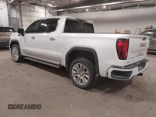 2020 GMC Sierra 1500 Denali z VIN 1GTU9FEL9LZ116486, wystawiony jako IAAI lot #41392384 z przebiegiem 61 283 mil mil oraz . Historia ofert i sprzedaży dostępna na DreamBid. Obrazek 3.