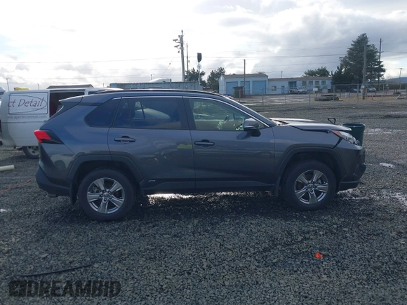 2023 Toyota RAV4 Hybrid XLE with VIN JTMRWRFV2PD201561, listed as a IAAI auction lot 41576987 with 30,417 mi miles. Bid and sale history available at carsss.com. Image 13.