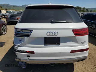 2018 Audi Q7 Premium Plus with VIN WA1LAAF77JD044442, listed as a Copart auction lot 52524565 with 88,041 mi miles and Salvage title. Bid and sale history available at DreamBid. Image 6.