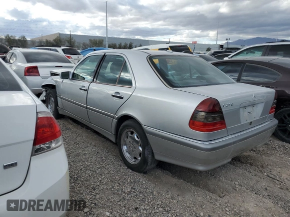 2000 Mercedes-Benz C 230/260/280/320 z VIN WDBHA29G8YA830399, wystawiony jako Copart lot #86919894 z przebiegiem 89 183 mil mil oraz Nie do naprawy • Non repairable. Historia ofert i sprzedaży dostępna na DreamBid. Obrazek 2.