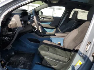 2023 Volvo C40 Recharge Pure Electric Plus with VIN YV4ED3GL7P2035836, listed as a Copart auction lot 54686744 with 535 mi miles and Salvage Title. Bid and sale history available at carsss.com. Image 7.