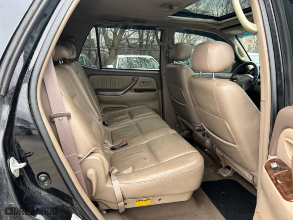 2001 Toyota Sequoia Limited with VIN 5TDBT48A41S012414, listed as a Copart auction lot 54259635 with 216,568 mi miles and Clean Title. Bid and sale history available at carsss.com. Image 6.
