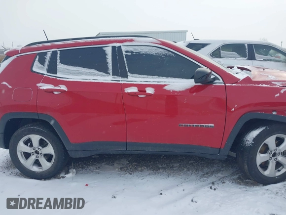 2019 Jeep Compass Altitude с VIN 3C4NJDBB7KT641452, выставлен на аукционе IAAI как лот 41327000 с пробегом 81 487 миль миль и . История ставок и продаж доступна на DreamBid. Изображение 13.