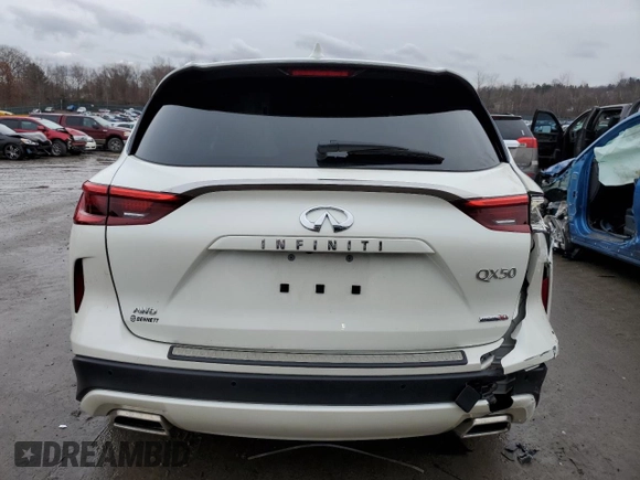 2020 Infiniti QX50 LUXE with VIN 3PCAJ5M33LF110064, listed as a Copart auction lot 73375252 with 17,188 mi miles. Bid and sale history available at carsss.com. Image 6.
