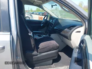 2013 Dodge Grand Caravan Crew with VIN 2C4RDGDG1DR800538, listed as a IAAI auction lot 42211140 with 138,647 mi miles and . Bid and sale history available at DreamBid. Image 5.