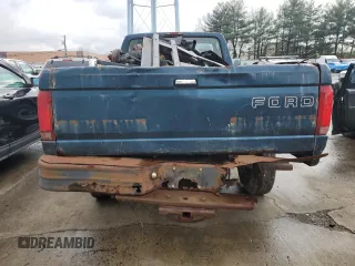 1997 Ford F-250 with VIN 1FTHF26H7VEC59430, listed as a Copart auction lot 81262134 with 55,525 mi miles and Clean Title. Bid and sale history available at carsss.com. Image 6.