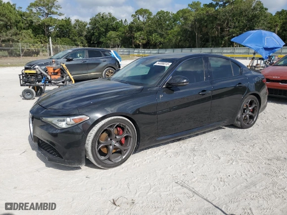 2017 Alfa Romeo Giulia Ti with VIN ZARFAECN4H7545588, listed as a Copart auction lot 54086015 with 125,665 mi miles and Clean Title. Bid and sale history available at carsss.com. Image 1.