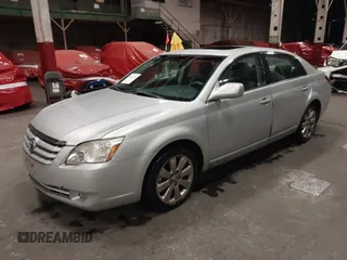 2007 Toyota Avalon XL with VIN 4T1BK36B37U227131, listed as a IAAI auction lot 41221104 with 141,852 mi miles. Bid and sale history available at carsss.com. Image 2.