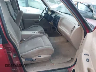 1997 Ford Explorer XL with VIN 1FMDU34X5VUB04980, listed as a IAAI auction lot 41711874 with 137,813 mi miles and . Bid and sale history available at DreamBid. Image 5.