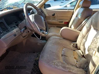 1998 Ford Crown Victoria LX с VIN 2FAFP74W4WX118422, выставлен на аукционе Copart как лот 78716184 с пробегом 70 214 миль миль и Списание • Salvage title. История ставок и продаж доступна на DreamBid. Изображение 7.