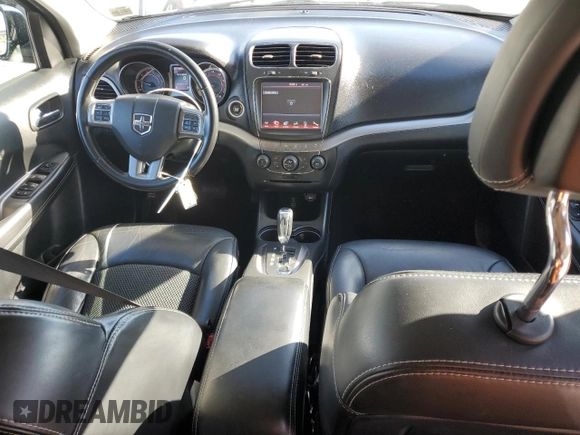2019 Dodge Journey Crossroad z VIN 3C4PDDGG9KT861907, wystawiony jako Copart lot #75614314 z przebiegiem 83 639 mil mil oraz Szkoda całkowita • Salvage title. Historia ofert i sprzedaży dostępna na DreamBid. Obrazek 8.