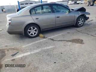 2006 Nissan Altima 3.5 SE with VIN 1N4BL11D96N403449, listed as a Copart auction lot 85690394 with 277,049 mi miles and Salvage Title. Bid and sale history available at carsss.com. Image 3.
