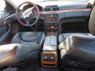 2006 Mercedes-Benz S-Class 3.7L with VIN WDBNF67J56A473318, listed as a Copart auction lot 45764085 with 106,793 mi miles and Salvage Title. Bid and sale history available at carsss.com. Image 8.