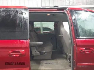 2002 Dodge Grand Caravan with VIN 2B4GT44L42R567657, listed as a IAAI auction lot 41109666 with 178,301 mi miles and . Bid and sale history available at DreamBid. Image 8.