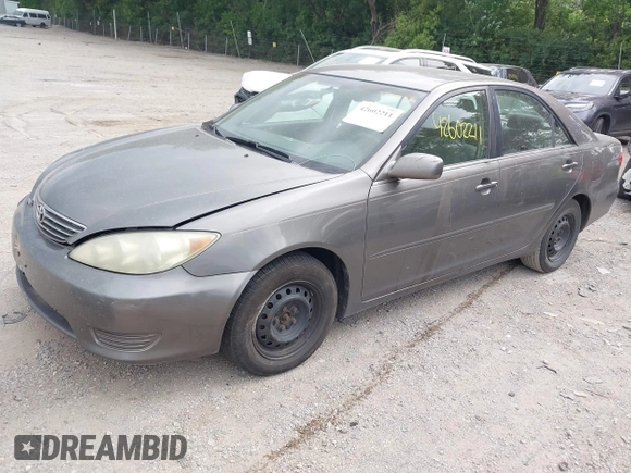2006 Toyota Camry STD with VIN 4T1BE30KX6U668740, listed as a IAAI auction lot 42602211 with Not provided miles and . Bid and sale history available at DreamBid. Image 2.