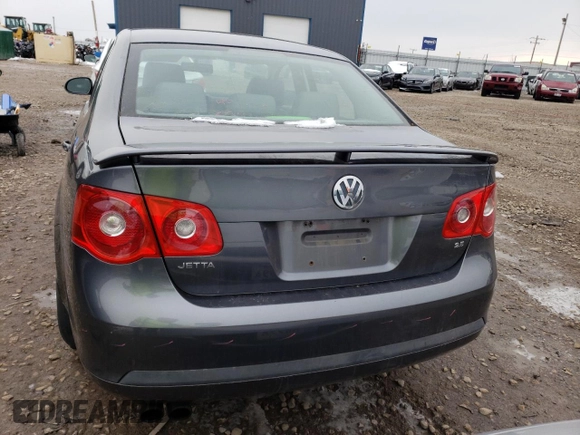 2006 Volkswagen Jetta 2.5L with VIN 3VWRF71K76M674745, listed as a Copart auction lot 46749263 with 131,399 mi miles and Salvage title. Bid and sale history available at DreamBid. Image 6.