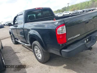 2006 Toyota Tundra SR5 with VIN 5TBET34156S559429, listed as a IAAI auction lot 41949468 with 182,956 mi miles. Bid and sale history available at carsss.com. Image 3.