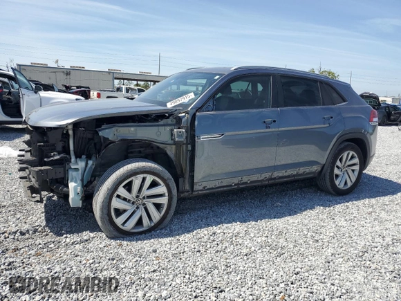 2021 Volkswagen Atlas SE with VIN 1V2JC2CA2MC230959, listed as a Copart auction lot 49097915 with 61,530 mi miles and Salvage title. Bid and sale history available at DreamBid. Image 1.