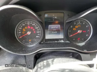 2016 Mercedes-Benz C 300 с VIN 55SWF4JB0GU155996, выставлен на аукционе Copart как лот 61053425 с пробегом 22 636 миль миль и Списание • Salvage title. История ставок и продаж доступна на DreamBid. Изображение 9.