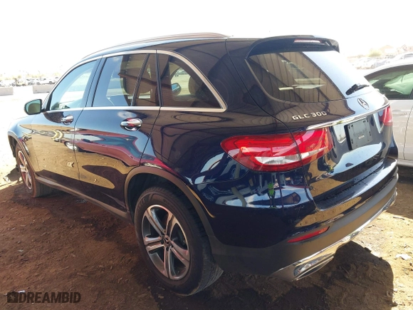 2019 Mercedes-Benz GLC with VIN WDC0G4KB8KV124731, listed as a IAAI auction lot 41651587 with 44,068 mi miles. Bid and sale history available at carsss.com. Image 3.