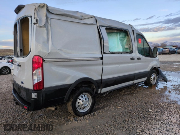 2023 Ford Transit with VIN 1FTBR2DG3PKA80135, listed as a Copart auction lot 46504465 with 21,334 mi miles and Salvage title. Bid and sale history available at DreamBid. Image 3.