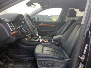 2021 Audi Q5 Premium with VIN WA1AAAFY3M2129651, listed as a Copart auction lot 58509405 with 23,567 mi miles and Clean title. Bid and sale history available at DreamBid. Image 7.