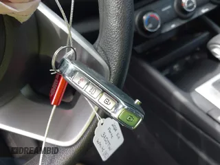 2024 Kia Forte LXS z VIN 3KPF24AD8RE728019, wystawiony jako IAAI lot #42067295 z przebiegiem 14 000 mil mil oraz . Historia ofert i sprzedaży dostępna na DreamBid. Obrazek 11.