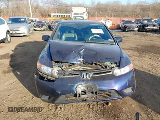 2008 Honda Civic EX-L z VIN 2HGFG12908H505374, wystawiony jako IAAI lot #41332836 z przebiegiem 174 313 mil mil oraz . Historia ofert i sprzedaży dostępna na DreamBid. Obrazek 12.